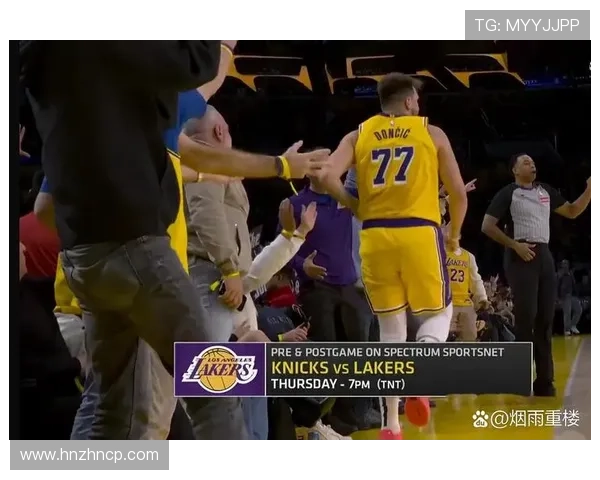 詹姆斯再创里程碑率湖人逆转勇士年轻球员爆发引全场沸腾